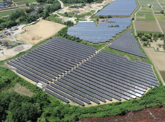 福島・猪苗代町中川原太陽光発電所